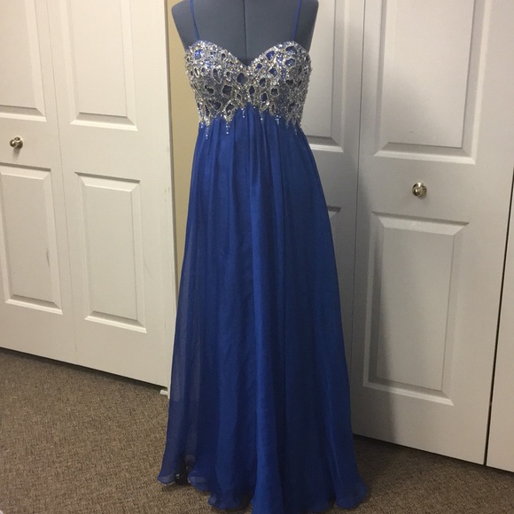 Alyce Designs - Picture 1 of 7